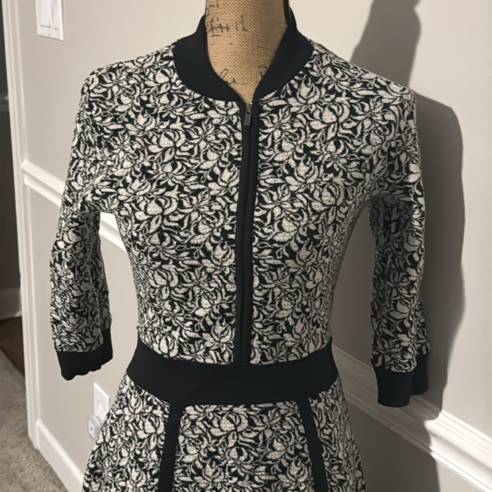 Paul & Joe size small Black and Cream Floral Long Sleeve Dress - Picture 2 of 6